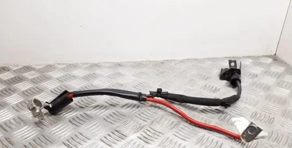 Volkswagen Tiguan Positive cable (battery) 5QA971228K