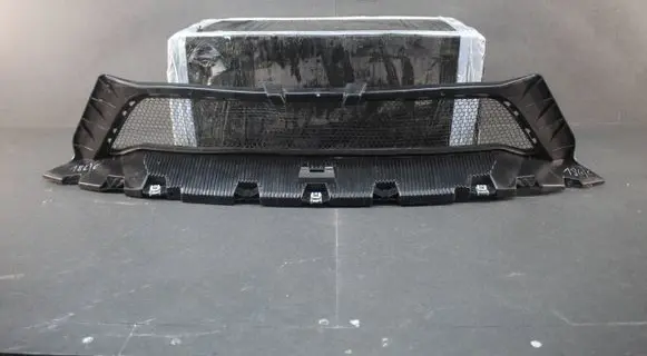 Porsche Boxster 982 Front bumper lower grill 982807681E 982SPYDEWT