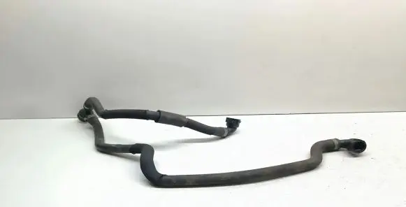BMW X5 E70 Engine coolant pipe/hose 6185913