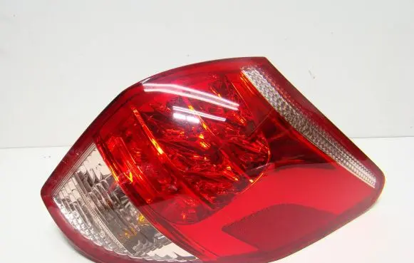 Toyota RAV 4 (XA30) Rear/tail lights