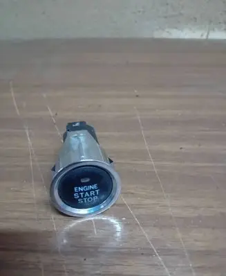 Toyota Corolla Verso AR10 Engine start stop button switch 15A710