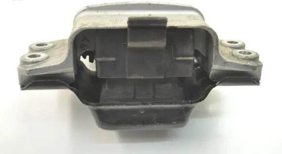 Audi A3 S3 8V Engine mount bracket 1K0199555