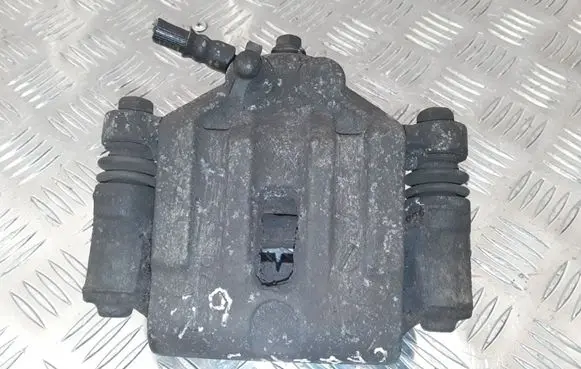 KIA Carens II Rear brake caliper