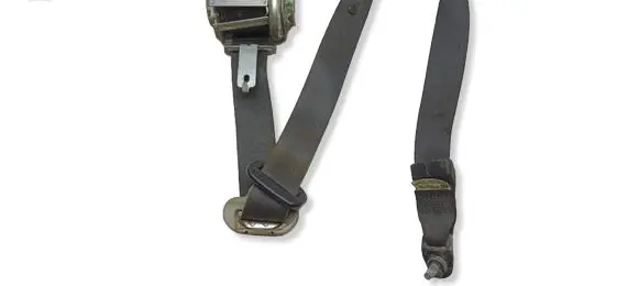 Mazda 6 Front seatbelt 