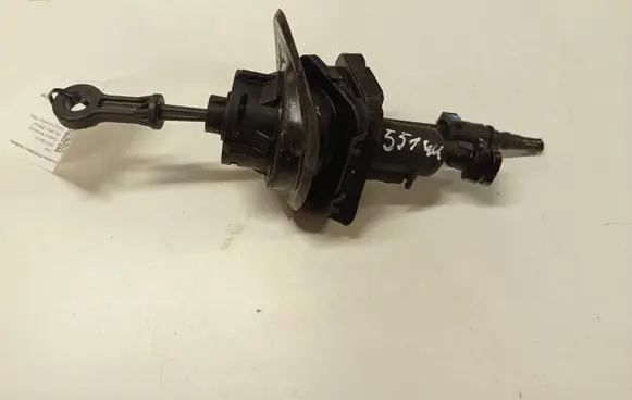 Ford S-MAX Clutch master cylinder KG19300