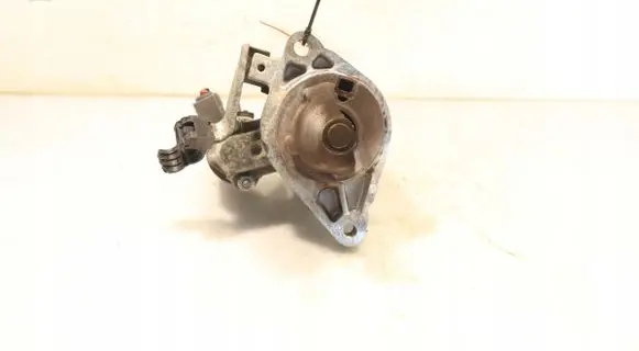 Toyota Yaris Starter motor