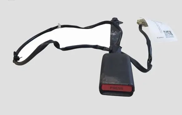 Mazda 6 Front seatbelt buckle 1052248