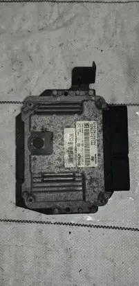 Hyundai Santa Fe Engine control unit/module 3911627825