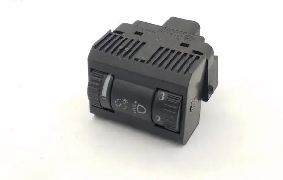 Volkswagen Polo IV 9N3 Light switch 6R0941333