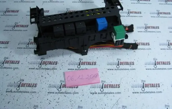 Mercedes-Benz A W169 Fuse module A1695450001