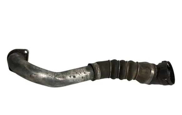 BMW 5 E60 E61 Intercooler hose/pipe 7790089