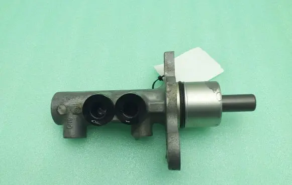 Porsche 911 996 Master brake cylinder 9304125000