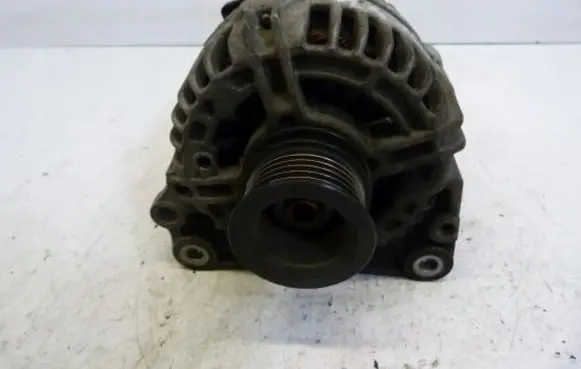 Skoda Fabia Mk1 (6Y) Generator/alternator 037903025H