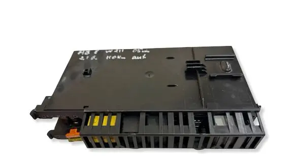 Mercedes-Benz E W211 Fuse module 2115454901 5DK00804725