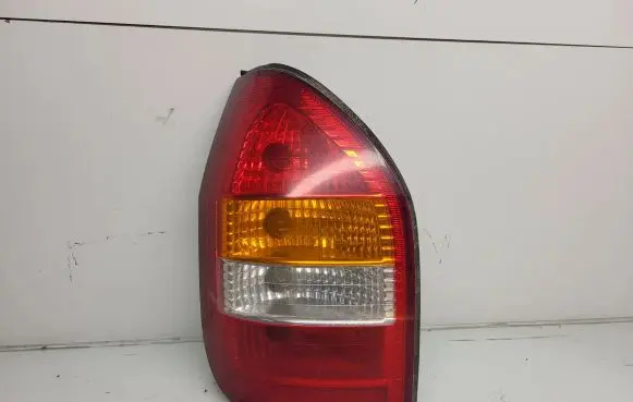 Opel Zafira A Rear/tail lights 62280