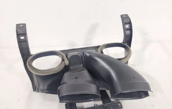 Volvo XC70 Cabin air duct channel 9165761