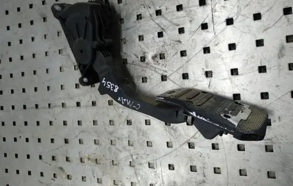 Ford Focus C-MAX Accelerator throttle pedal 3M519F836AE