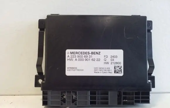 Mercedes-Benz GLC C254 Gearbox control unit/module A2239006931