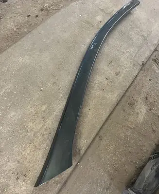 Peugeot 607 Windshield trim 