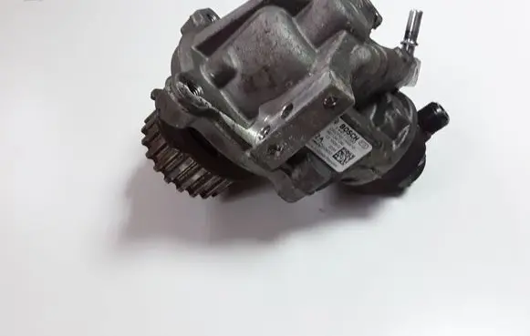 Ford Focus Fuel injection high pressure pump 9811347280