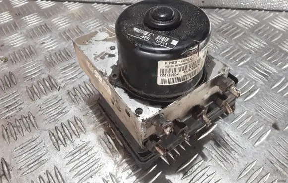 Volvo V70 ABS Pump P08671223 8671224