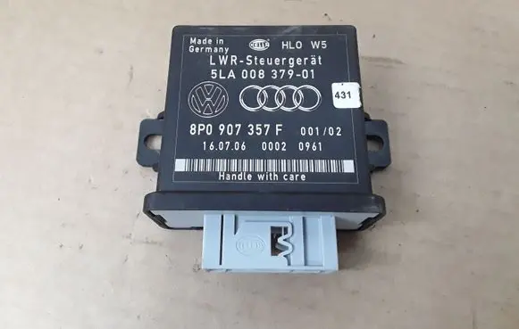 Audi A4 S4 B7 8E 8H Light module LCM 8P0907357F 5LA00837901