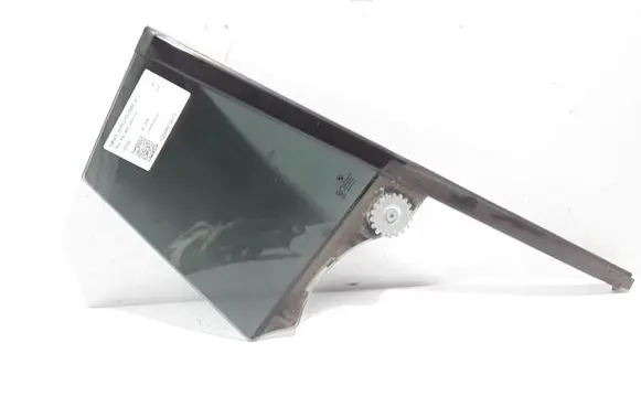 BMW 5 GT F07 Rear vent window glass 7197886