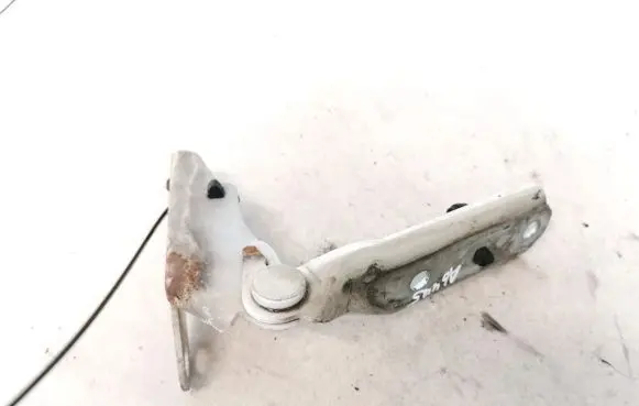 Volkswagen Polo IV 9N3 Engine bonnet/hood hinges 6Q0823301B