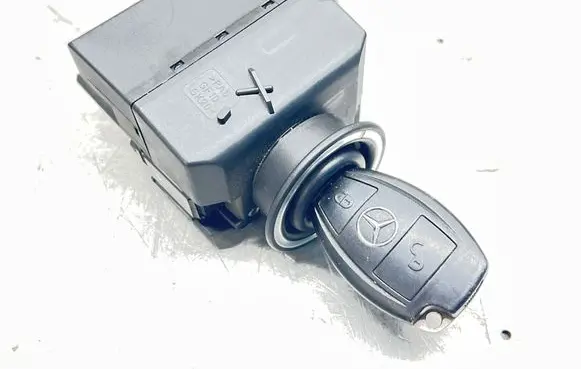 Mercedes-Benz E W211 Ignition lock 2115451408