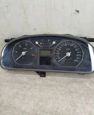 Renault Laguna II Speedometer (instrument cluster) 8200263357 6U0EXA53 501018880084