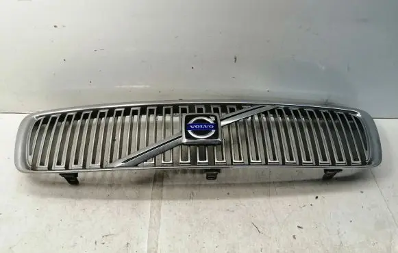 Volvo V70 Front grill 8659875 9190438