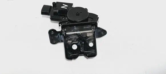 Lexus NX Tailgate/trunk/boot lock/catch/latch U69T3