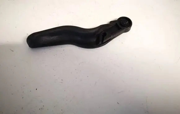 Opel Astra H Engine bonnet (hood) release handle