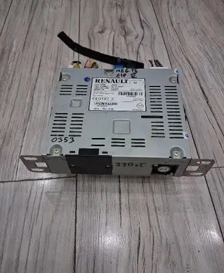Renault Megane IV Radio/CD/DVD/GPS head unit 281157506R