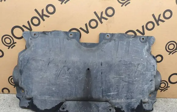 Mercedes-Benz C W205 Engine splash shield/under tray A2055240230