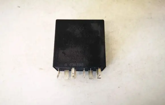 Audi A6 S6 C5 4B Other relay 4b0955531a