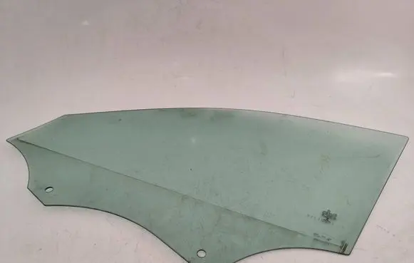 Mercedes-Benz A W177 AMG Front door window glass four-door A1777253800 12312347890