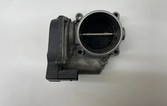 Audi A6 S6 C6 4F Throttle valve 06F133062G