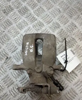 Opel Insignia A Rear brake caliper 