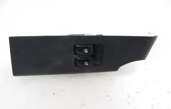 Chevrolet Aveo Electric window control switch