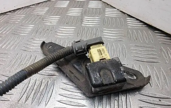 Toyota Corolla Verso E121 Airbag deployment crash/impact sensor 8917313010