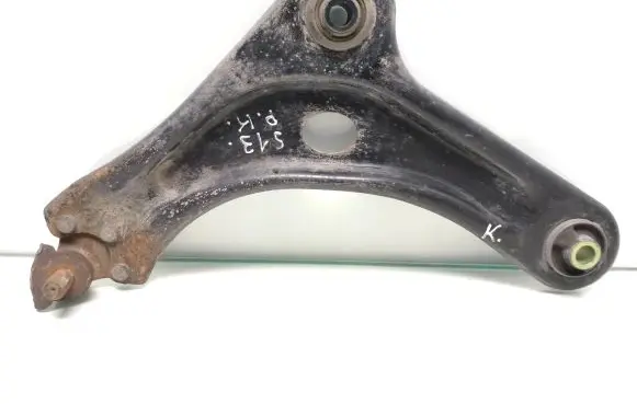 Peugeot 208 Front lower control arm/wishbone