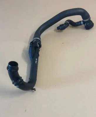 Mercedes-Benz GLE W167 Engine coolant pipe/hose A6562033000 A1675003300
