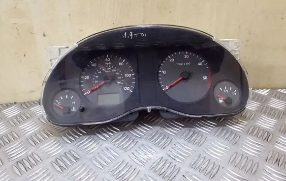 Seat Alhambra (Mk1) Speedometer (instrument cluster) 96VW10849CL 7M0920901P