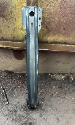 Volvo V70 Front bumper cross member 30791152