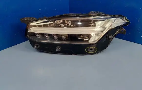 Volvo XC90 Headlight/headlamp 32228688 31655774 89912483