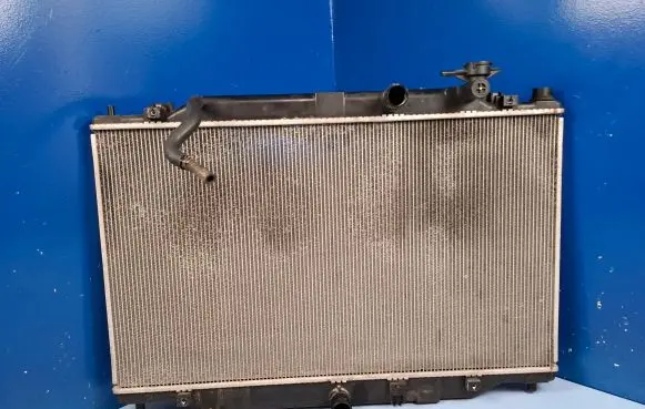 Coolant radiator