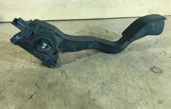 Citroen C2 Accelerator throttle pedal 0280752251 9646702180