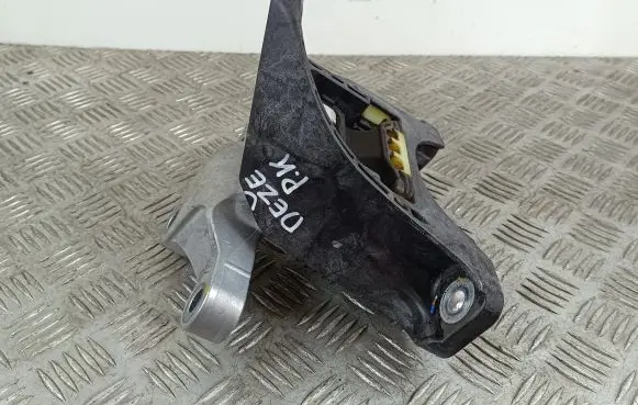 Honda HR-V Gearbox mount 20230314D0139