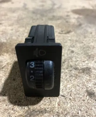 Toyota Avensis T250 Headlight level height control switch 8415205051 37166